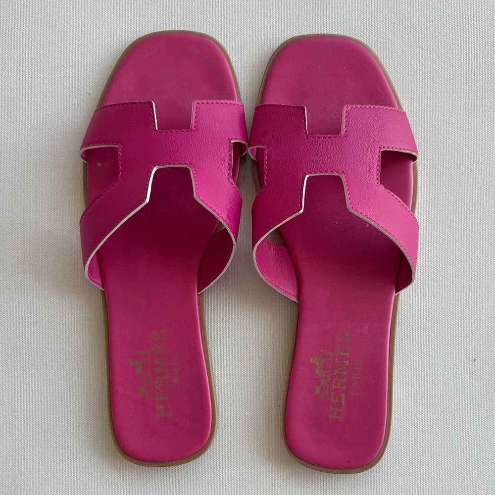 Hermes Fuchsia Women's Sandals